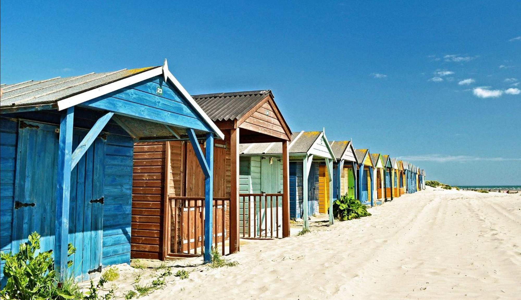 High-End Beachfront Getaway Sea View King Bed Ист-Уиттеринг Экстерьер фото